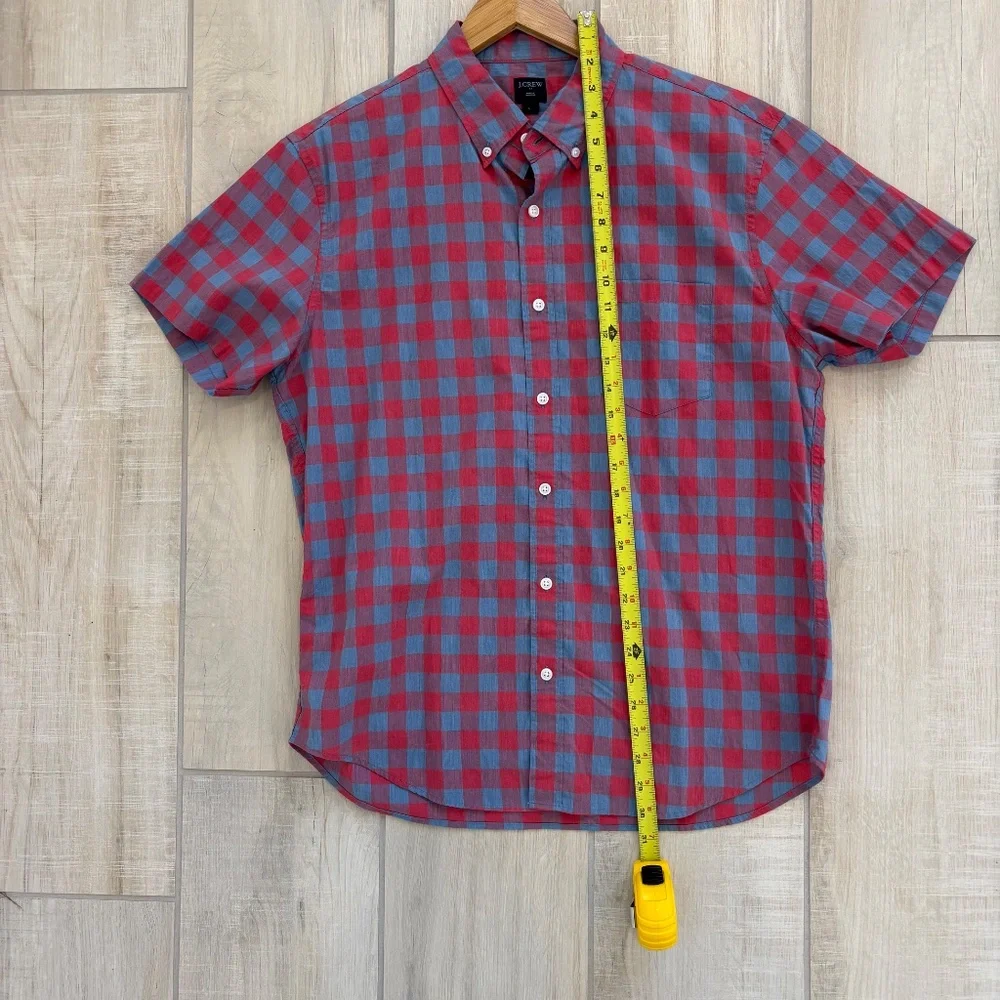 J.Crew Men's Short-Sleeve Lightweight Shirt red and blue gingham, size large